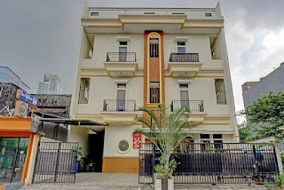 RedDoorz Plus @ Jakarta International Equestrian Park