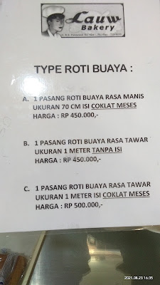 Toko Roti Lauw